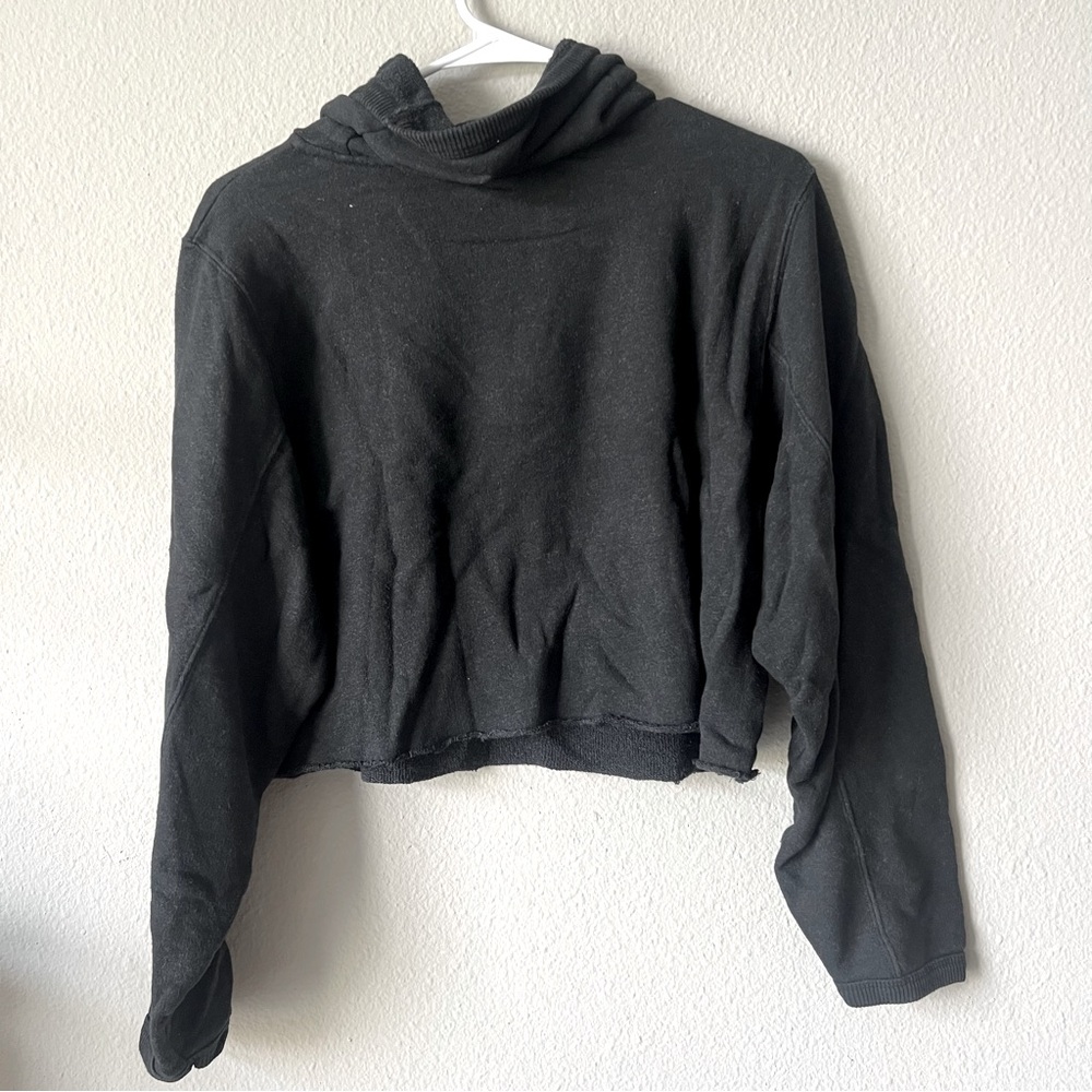 Aritzia Wilfred Free Dark Grey Mock Neck Cropped Sweatshirt - Picture 2 of 3